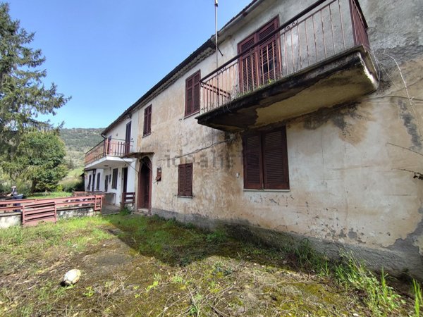 casa indipendente in vendita a Giuliano di Roma