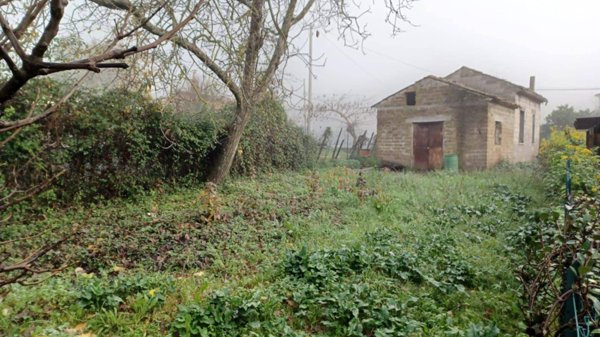 rudere in vendita a Giuliano di Roma