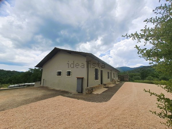 casa indipendente in vendita a Giuliano di Roma