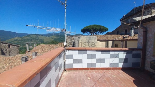 appartamento in vendita a Giuliano di Roma