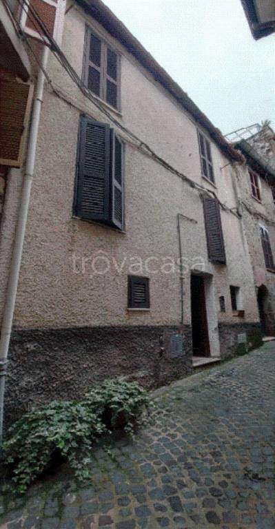 terreno edificabile in vendita a Giuliano di Roma
