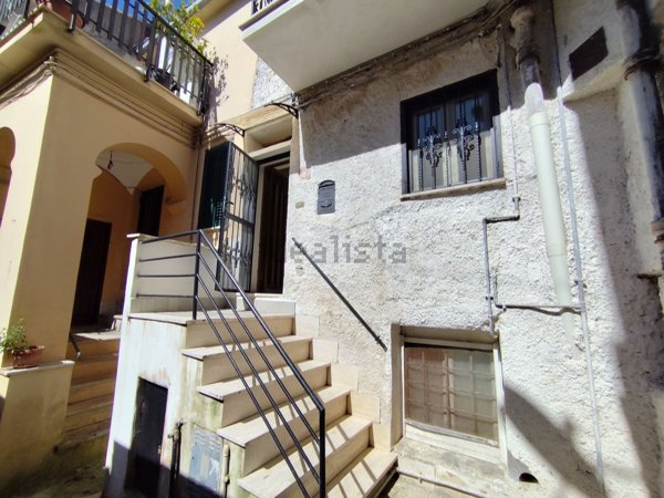 appartamento in vendita a Giuliano di Roma