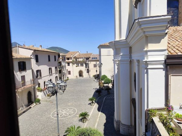 appartamento in vendita a Giuliano di Roma