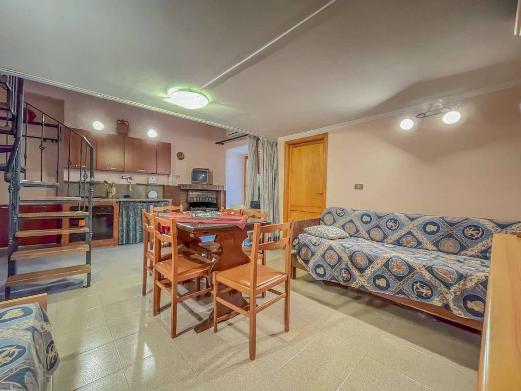 appartamento in vendita a Guarcino