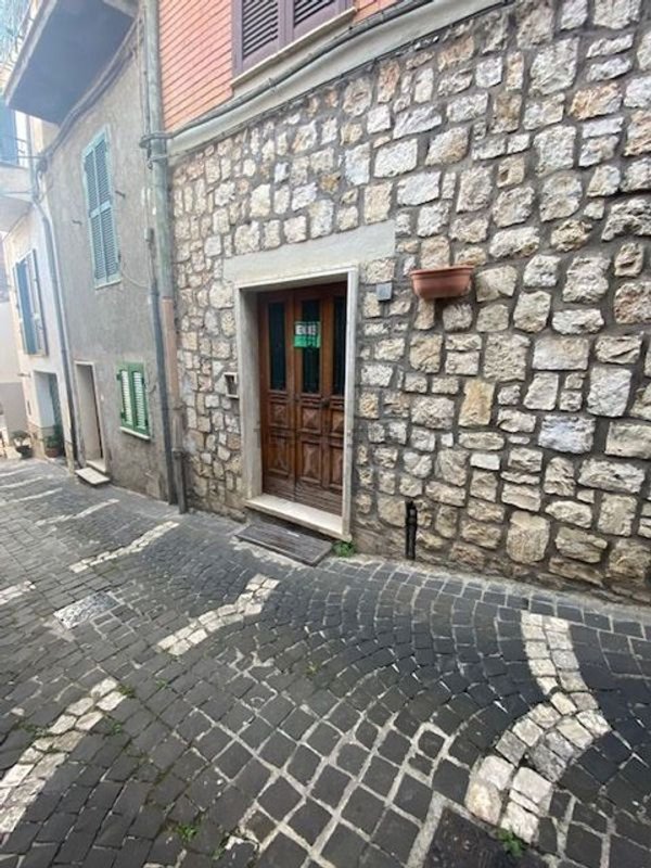 appartamento in vendita a Guarcino