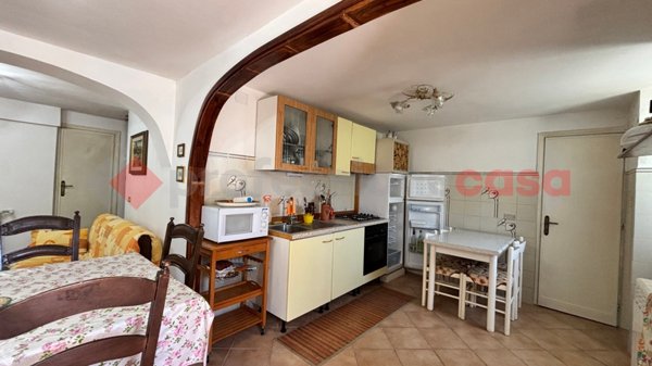 casa indipendente in vendita a Guarcino