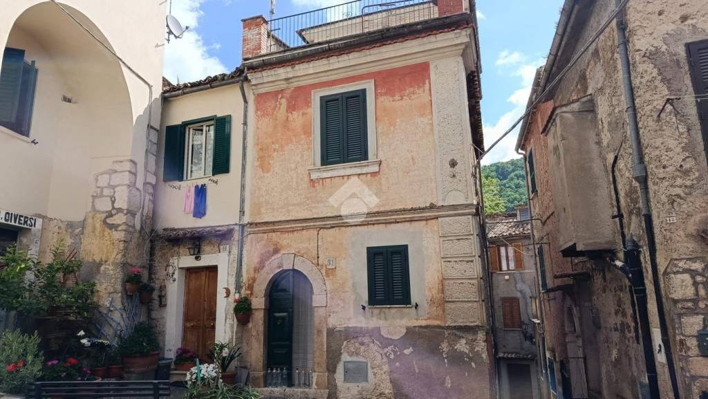 appartamento in vendita a Guarcino