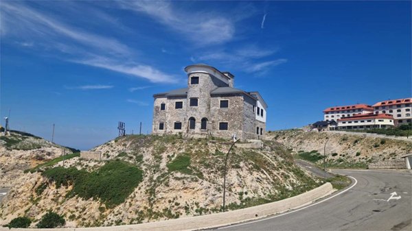 casa indipendente in vendita a Guarcino