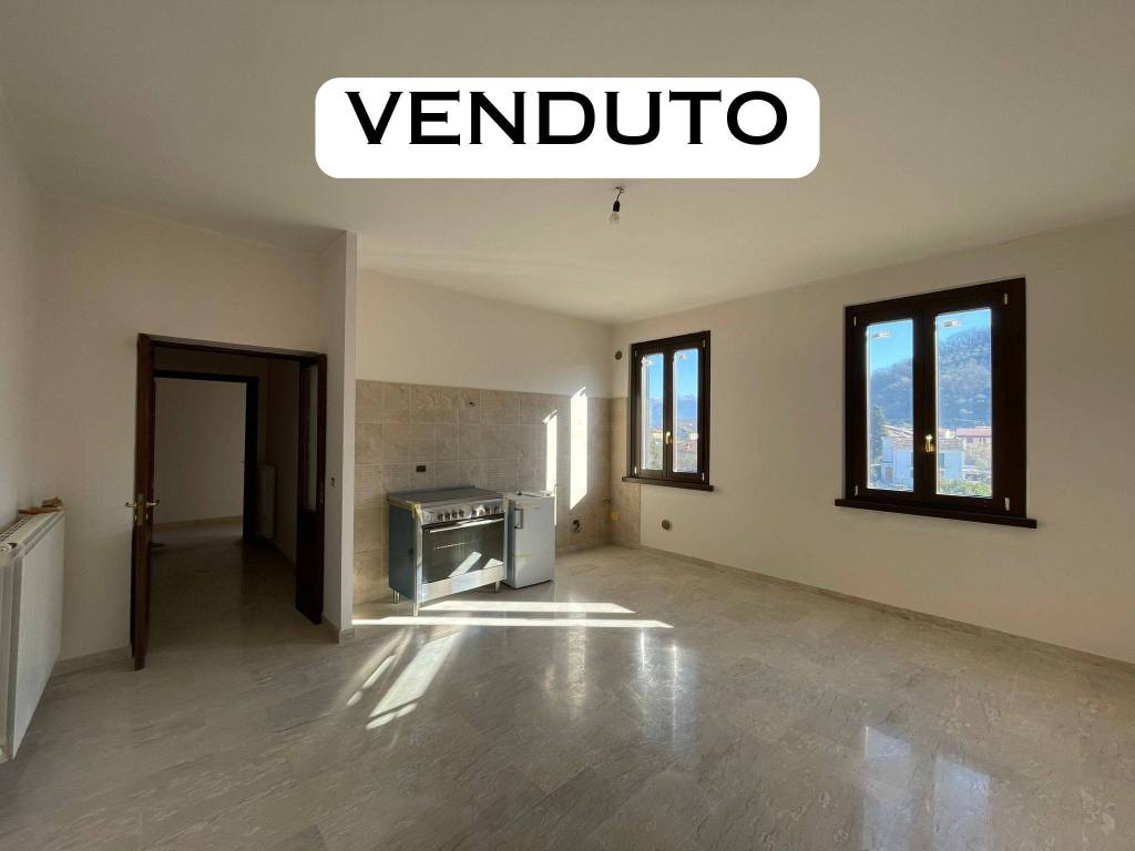 appartamento in vendita ad Isola del Liri