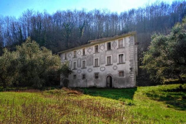 casale in vendita ad Isola del Liri in zona Capitino