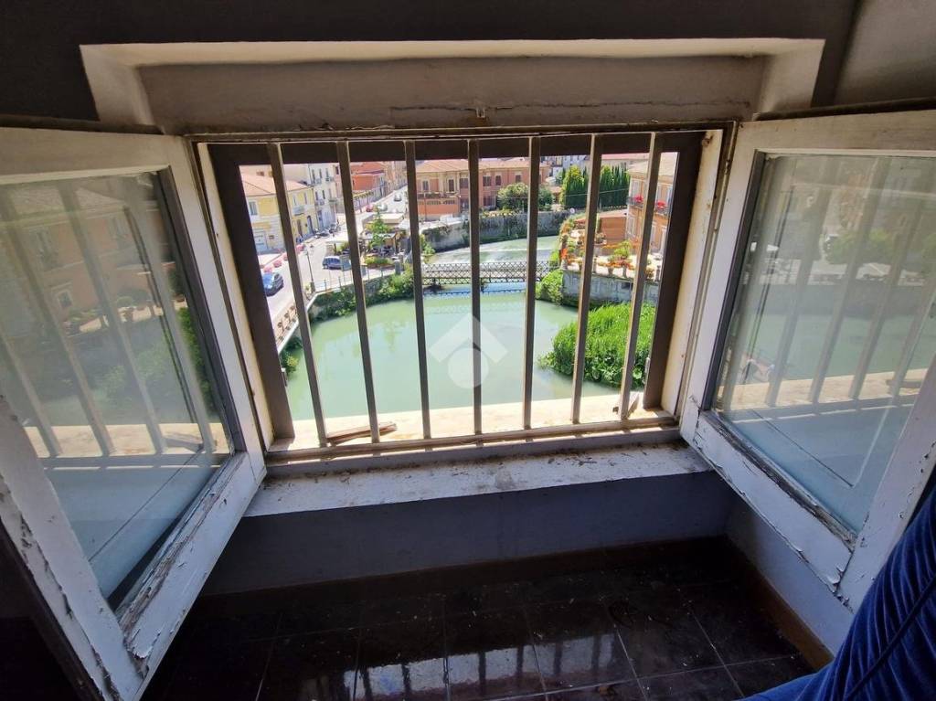 appartamento in vendita ad Isola del Liri