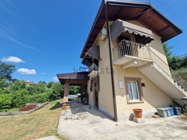 appartamento in vendita ad Isola del Liri