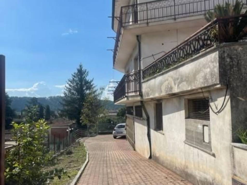 appartamento in vendita ad Isola del Liri