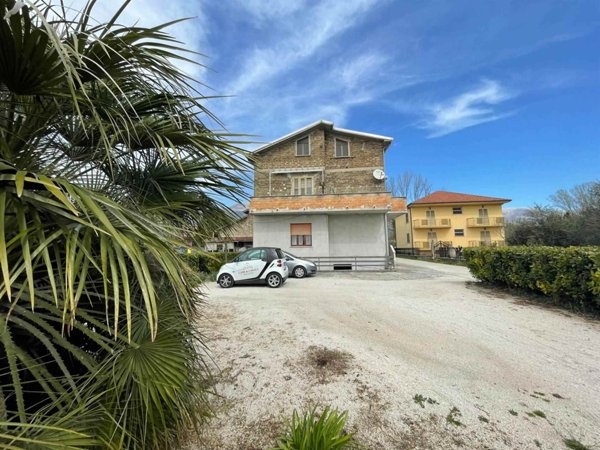 appartamento in vendita ad Isola del Liri in zona San Domenico