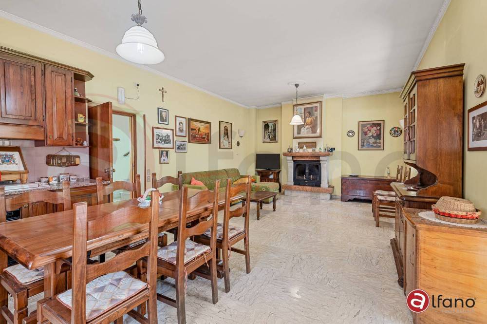 casa indipendente in vendita ad Isola del Liri in zona Capitino