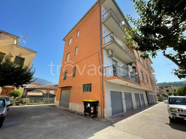 appartamento in vendita ad Isola del Liri