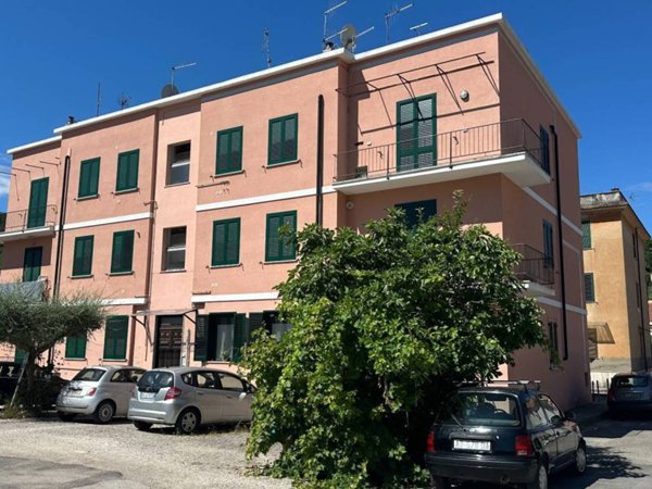 appartamento in vendita ad Isola del Liri