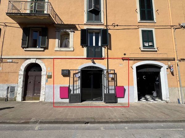 negozio in vendita ad Isola del Liri