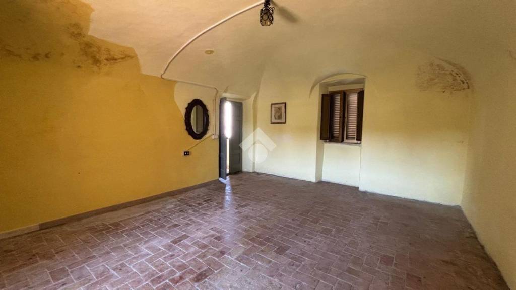 appartamento in vendita ad Isola del Liri in zona Carnello