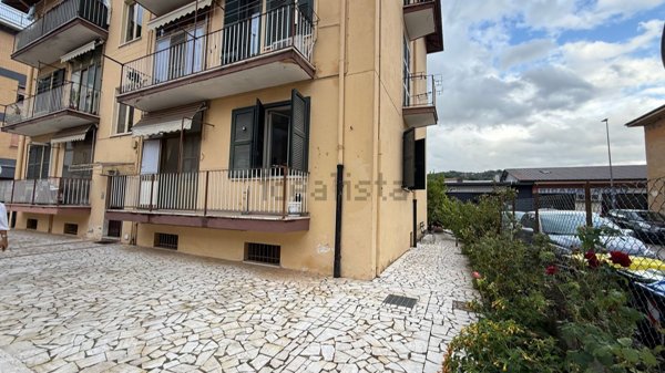 appartamento in vendita ad Isola del Liri