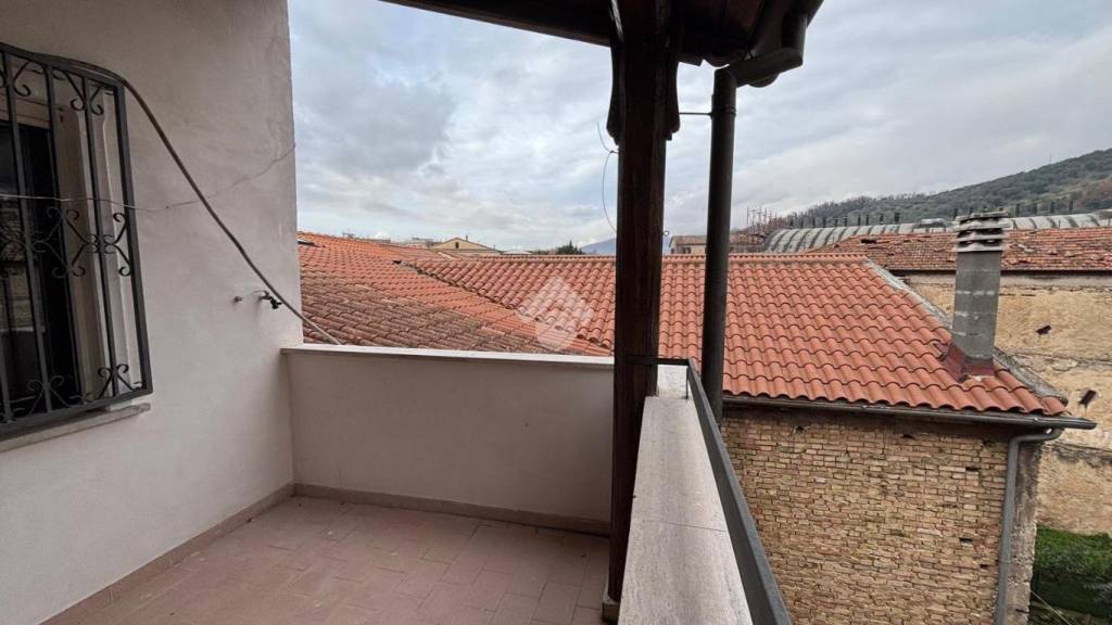 appartamento in vendita ad Isola del Liri