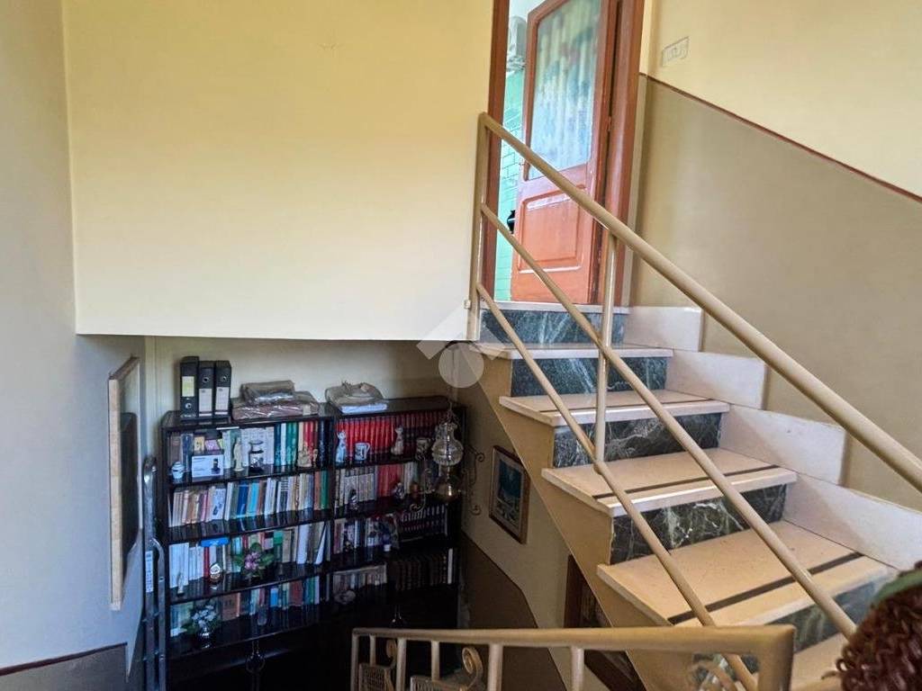 casa indipendente in vendita ad Isola del Liri