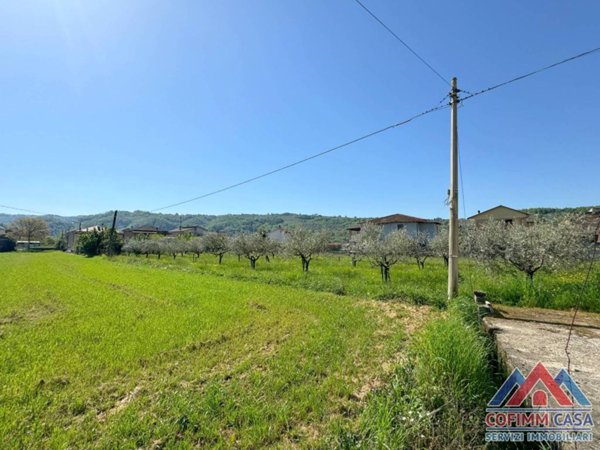 terreno agricolo in vendita ad Isola del Liri in zona Carnello