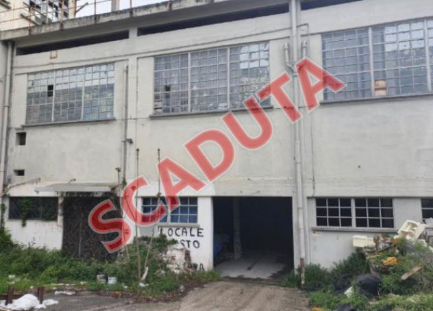 locale commerciale in vendita ad Isola del Liri