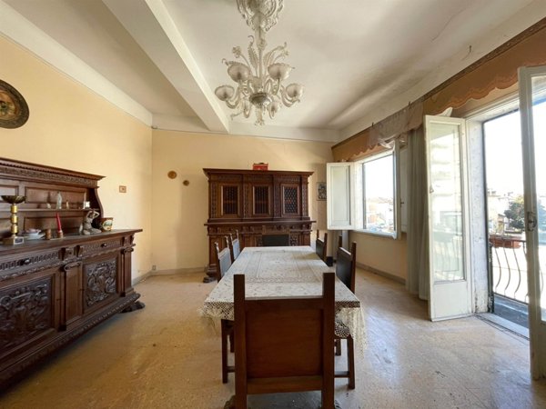 casa indipendente in vendita ad Isola del Liri