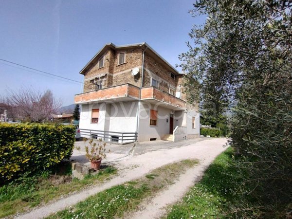 appartamento in vendita ad Isola del Liri