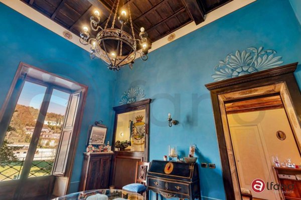 casa indipendente in vendita ad Isola del Liri