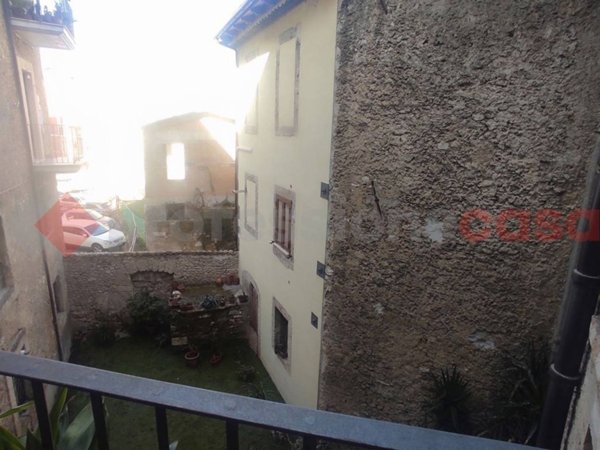 appartamento in vendita ad Isola del Liri