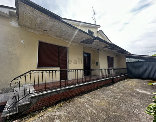 quadrivano in vendita ad Isola del Liri