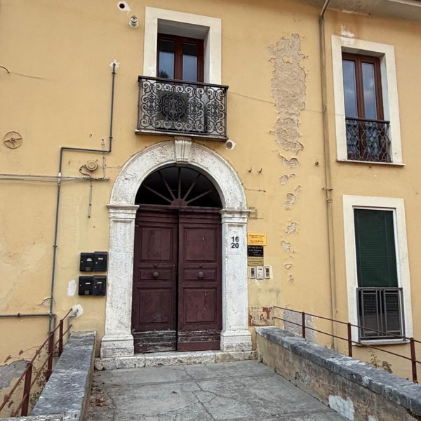 appartamento in vendita ad Isola del Liri