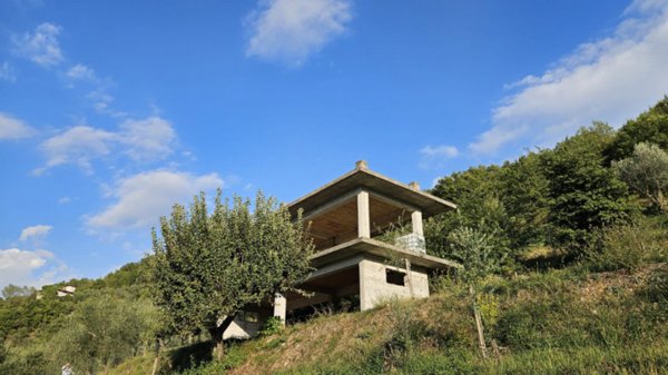 casale in vendita ad Isola del Liri in zona Borgo Nuovo