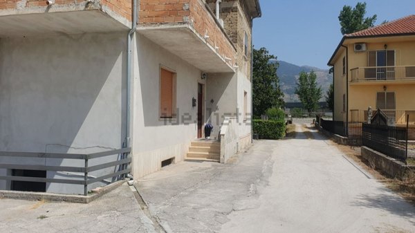 appartamento in vendita ad Isola del Liri