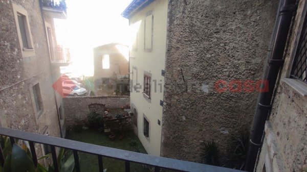 appartamento in vendita ad Isola del Liri