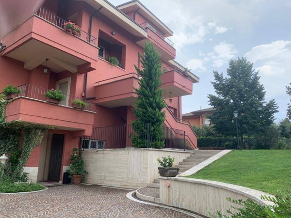 casa indipendente in vendita a Monte San Giovanni Campano
