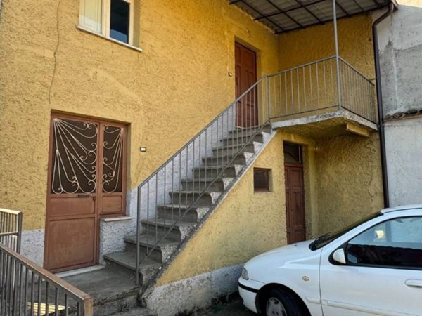 casa indipendente in vendita a Monte San Giovanni Campano