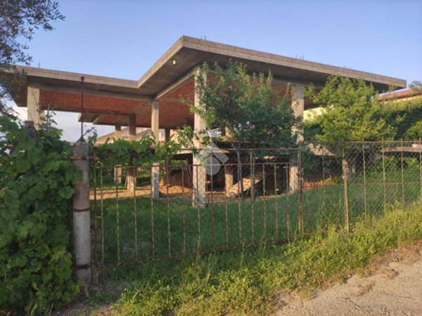 casa indipendente in vendita a Monte San Giovanni Campano