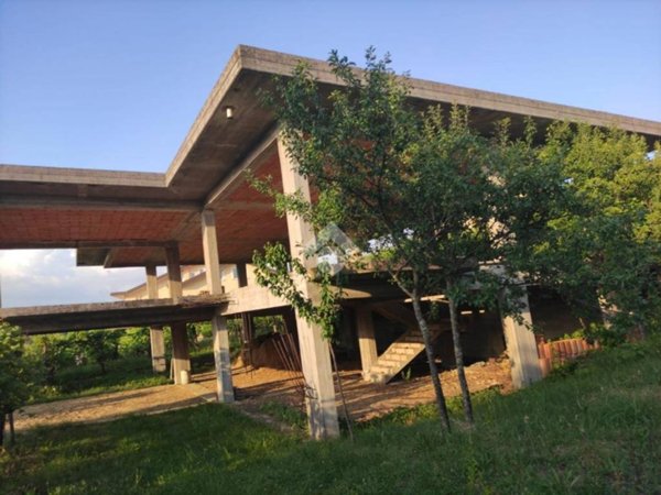 casa indipendente in vendita a Monte San Giovanni Campano