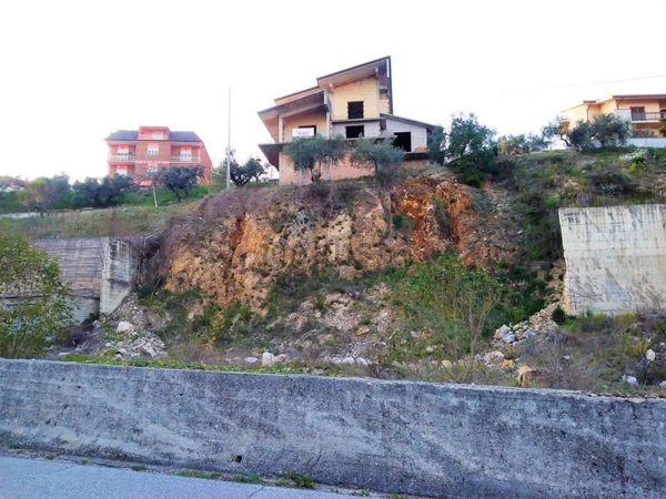 terreno edificabile in vendita a Monte San Giovanni Campano