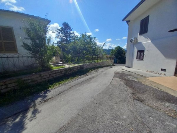 casa indipendente in vendita a Monte San Giovanni Campano