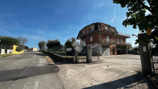 casa indipendente in vendita a Monte San Giovanni Campano in zona Colli