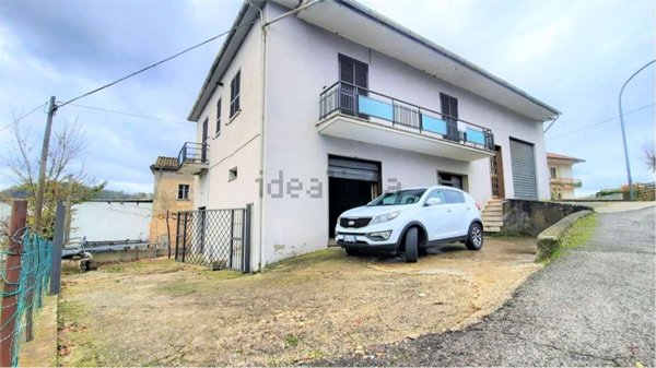 casa indipendente in vendita a Monte San Giovanni Campano