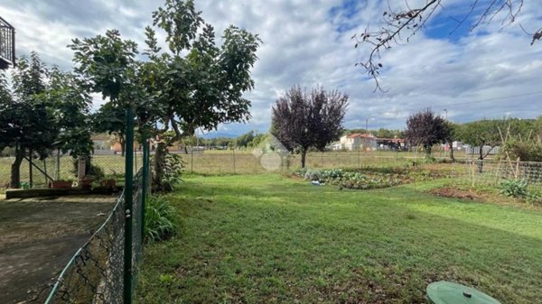 casa indipendente in vendita a Monte San Giovanni Campano in zona La Lucca
