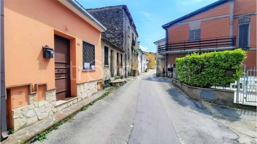 appartamento in vendita a Monte San Giovanni Campano in zona Chiaiamari
