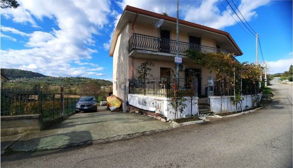 casa indipendente in vendita a Monte San Giovanni Campano