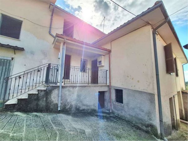 appartamento in vendita a Monte San Giovanni Campano