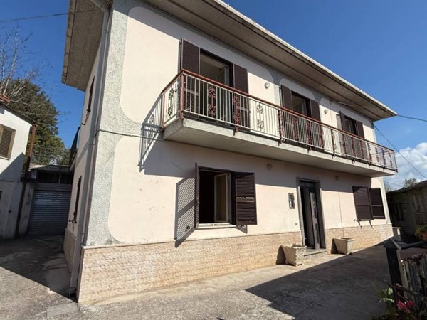 casa indipendente in vendita a Monte San Giovanni Campano